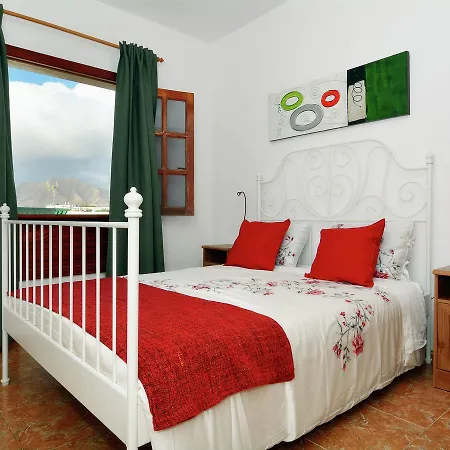 Daire Lovely In Playa Blanca With Fully Equipped Kitchen